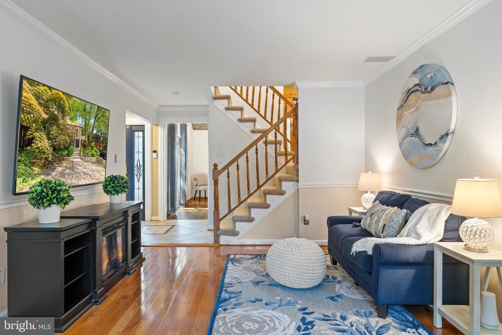10905 KNIGHTS BRIDGE COURT