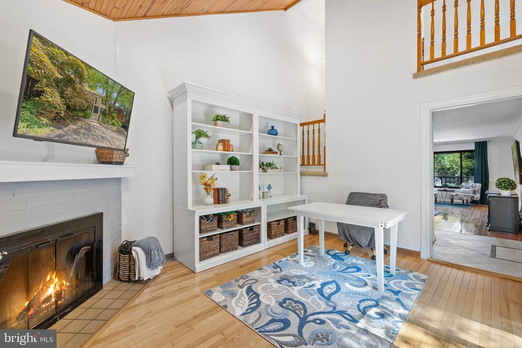 10905 KNIGHTS BRIDGE COURT