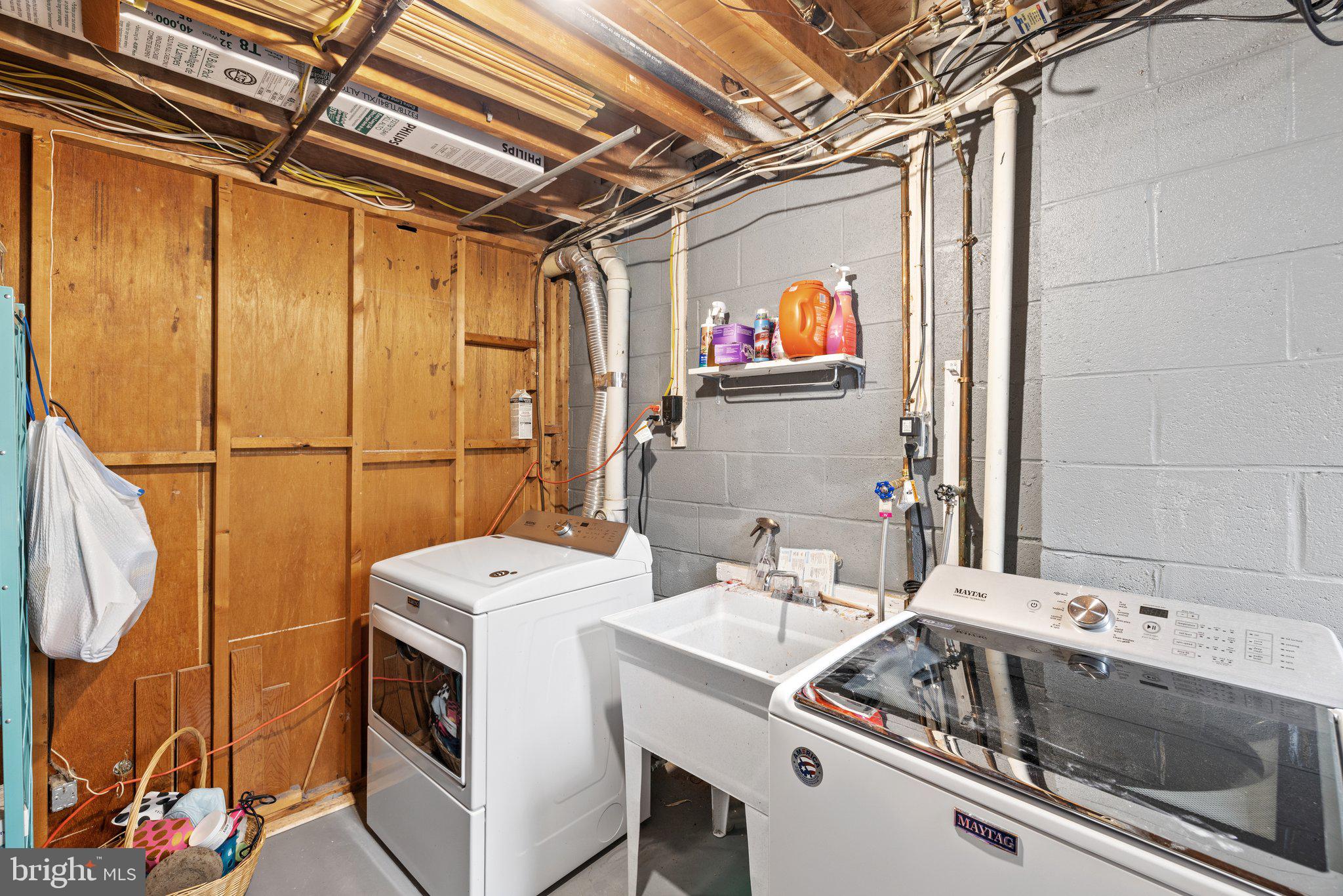 10905 KNIGHTS BRIDGE COURT