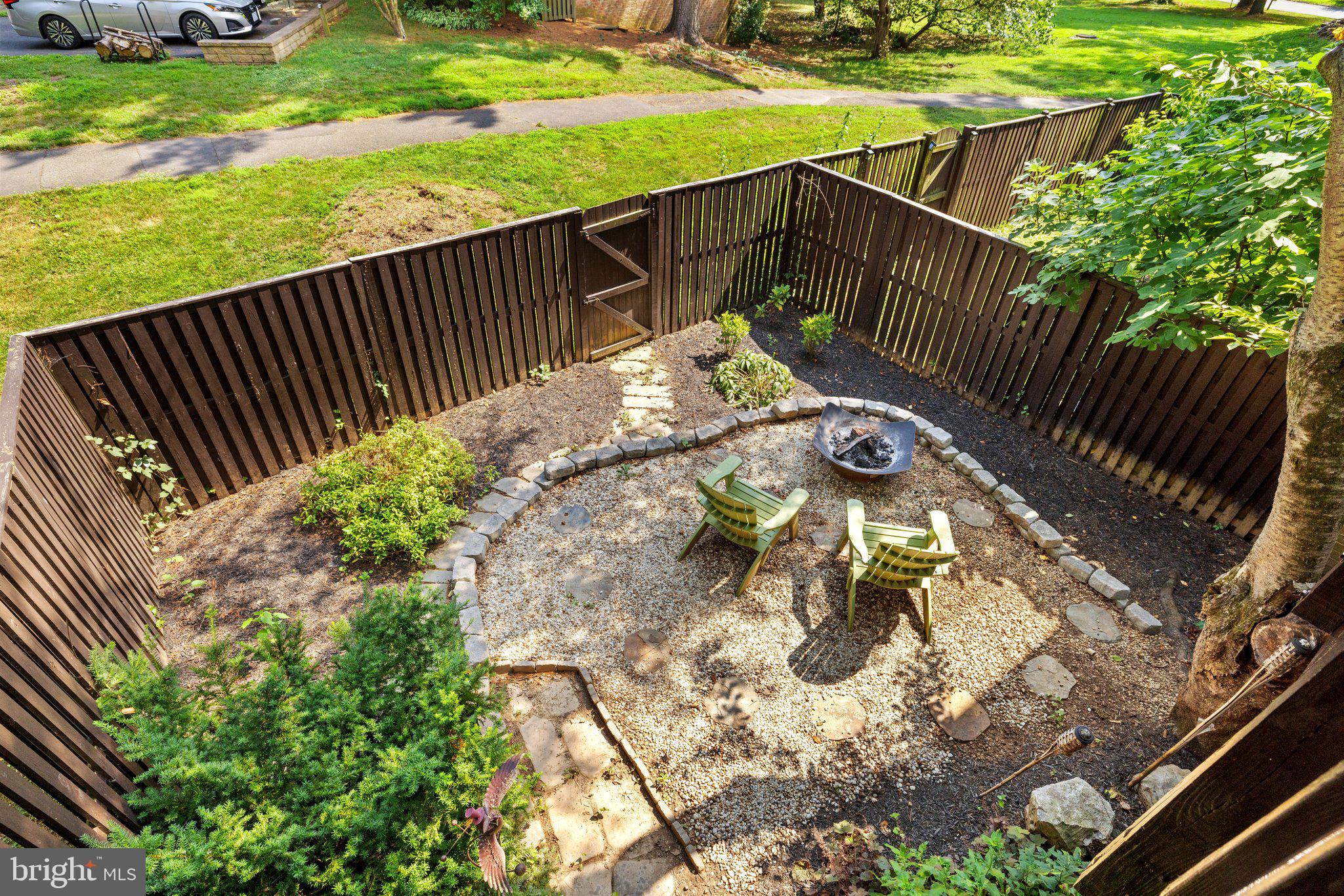 10905 KNIGHTS BRIDGE COURT