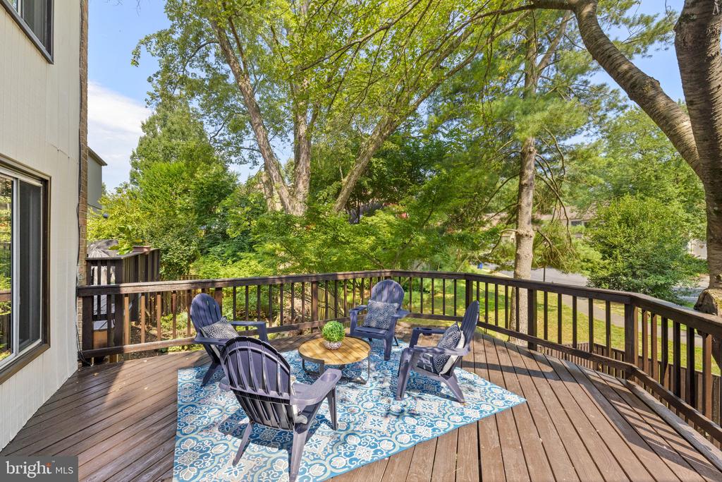 10905 KNIGHTS BRIDGE COURT