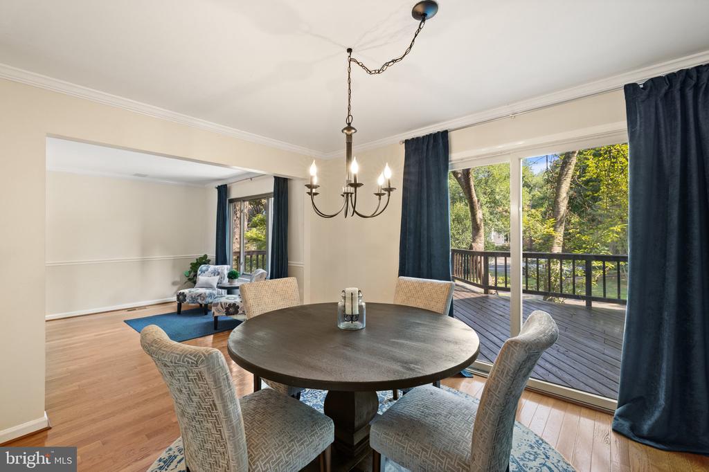 10905 KNIGHTS BRIDGE COURT