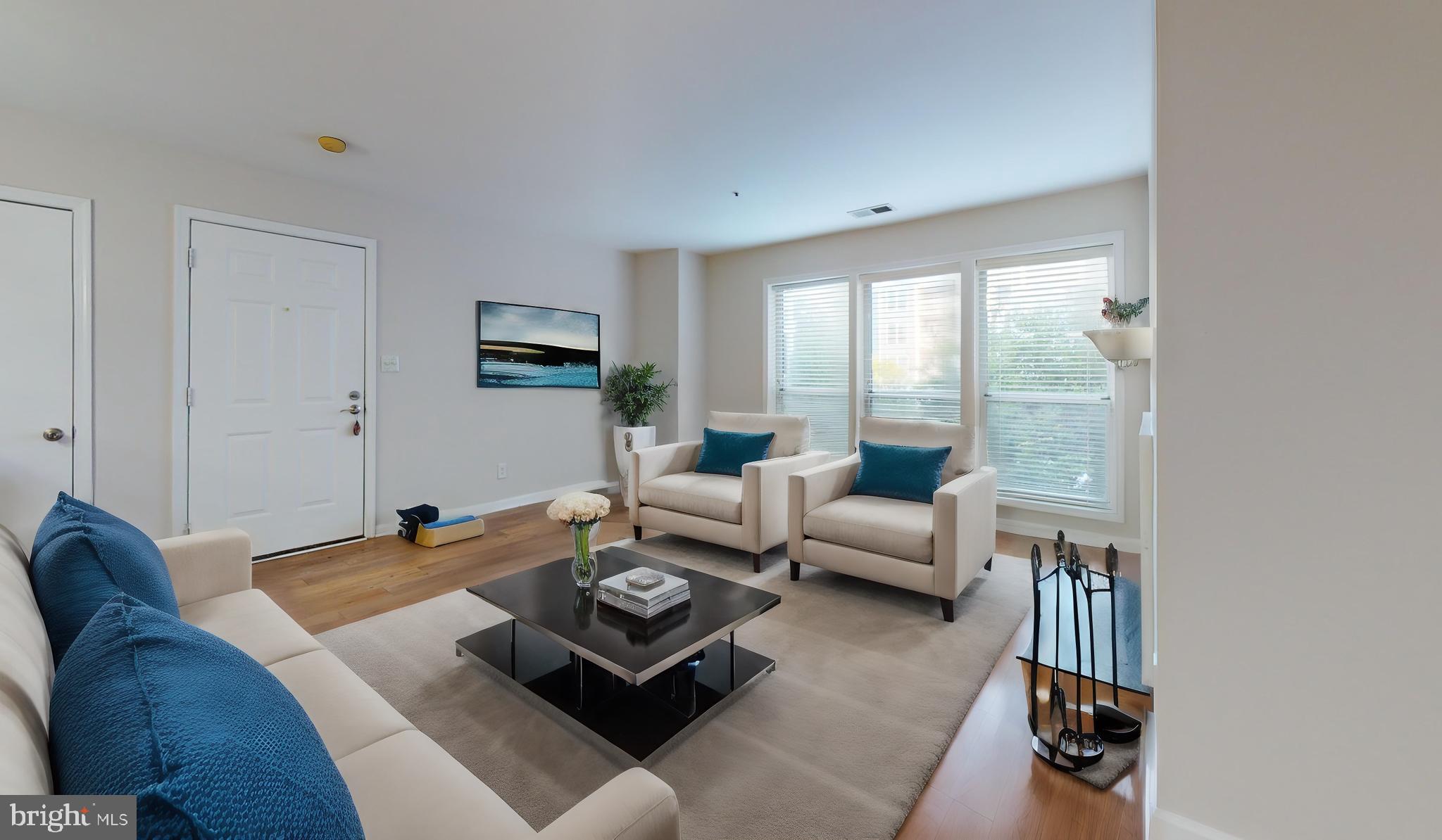 3176 Summit Square Dr #4-C12