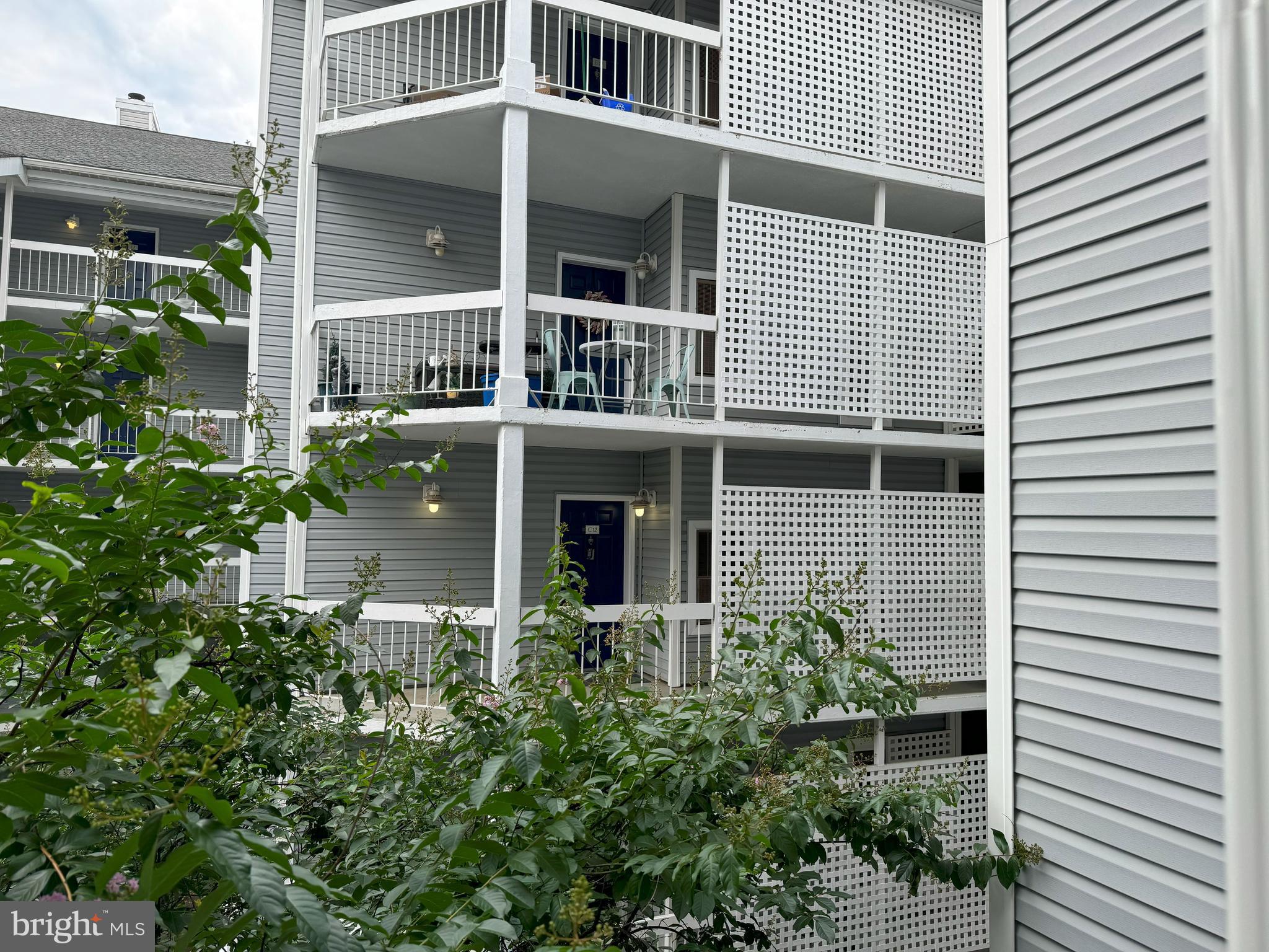 3176 Summit Square Dr #4-C12