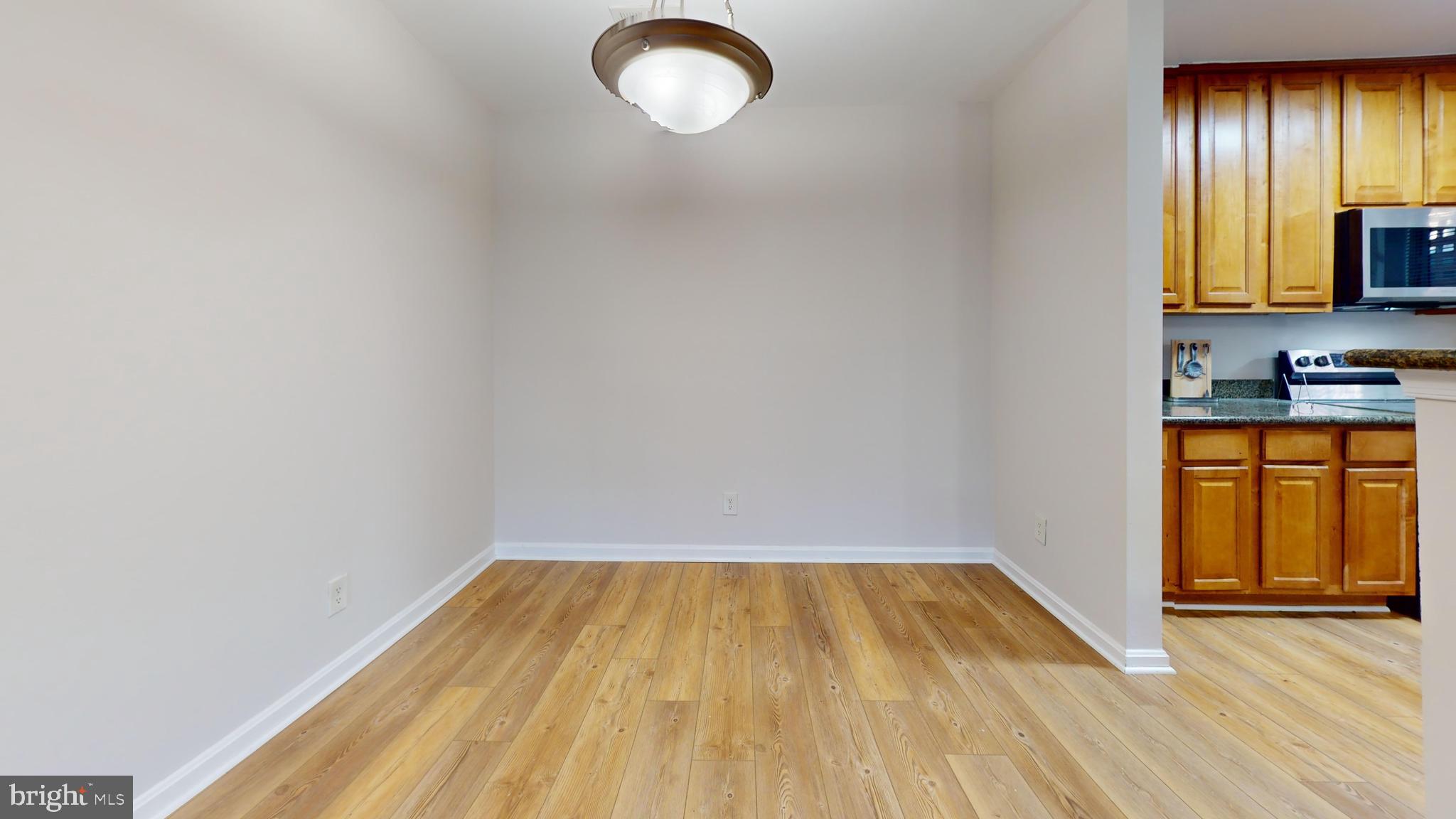 3176 Summit Square Dr #4-C12