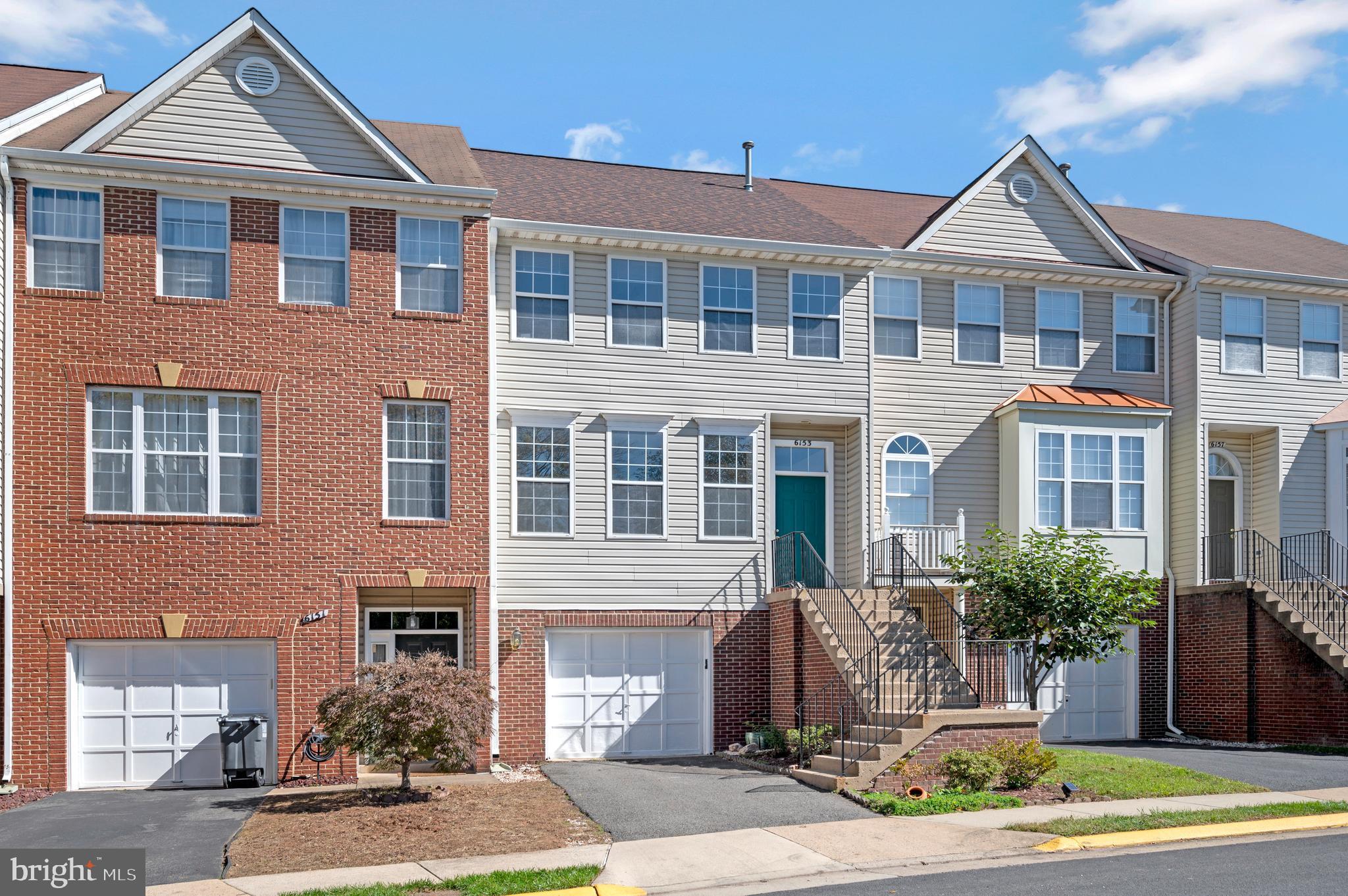 6153 SW Early Autumn Dr