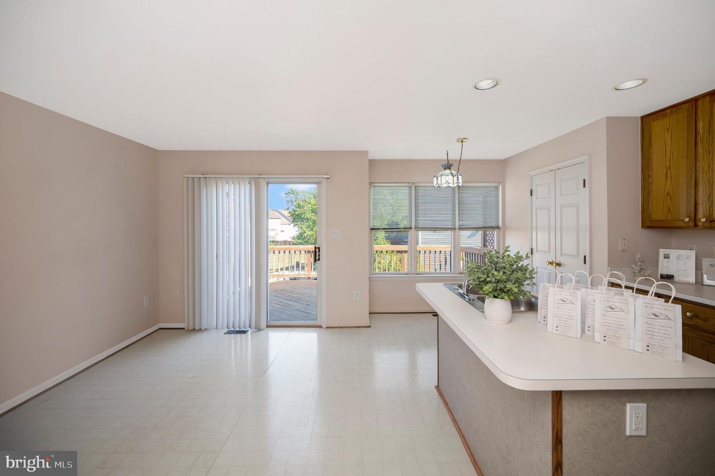 6153 SW Early Autumn Dr