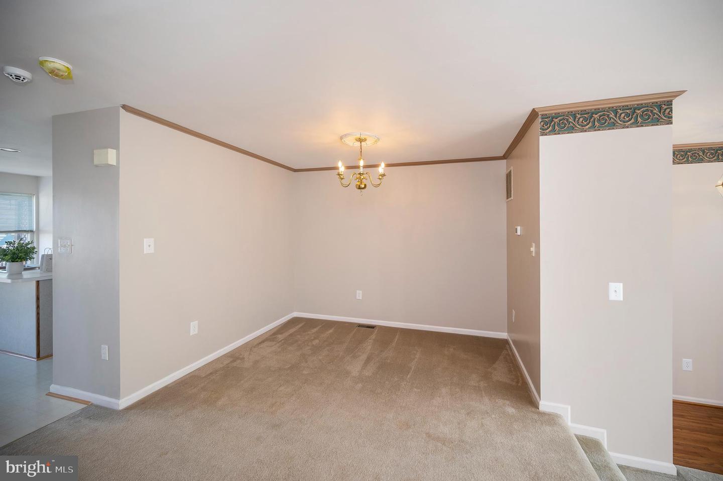 6153 SW Early Autumn Dr
