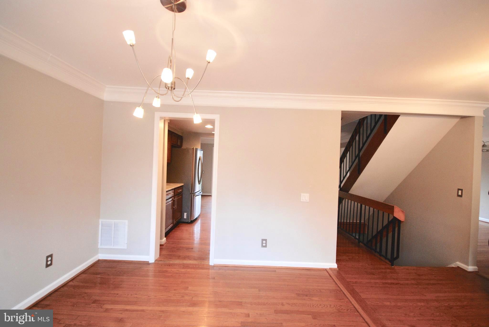 1538 SCANDIA CIR