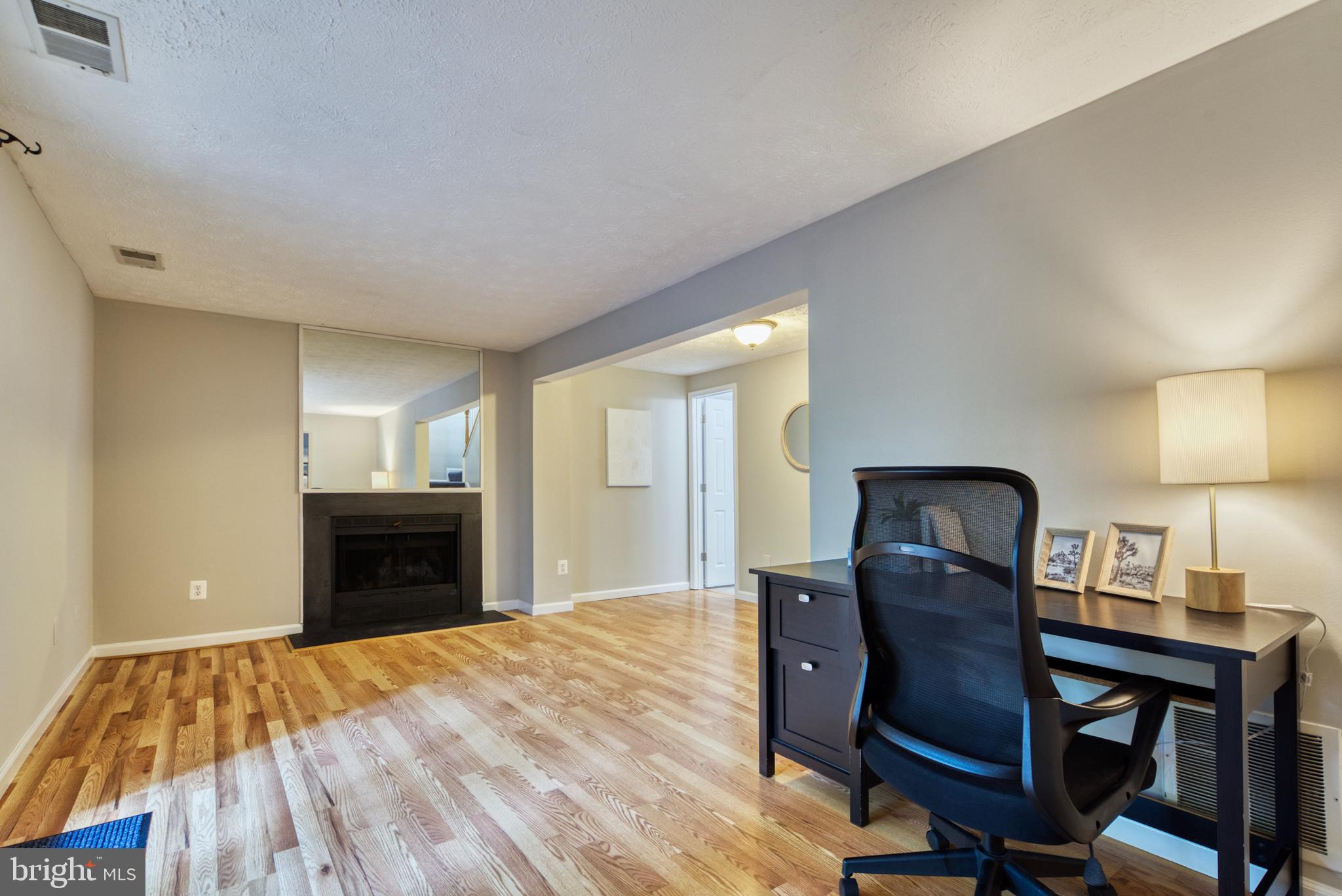 11780 Bayfield Ct