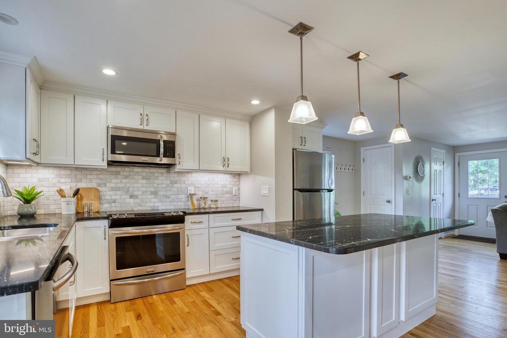 11780 Bayfield Ct