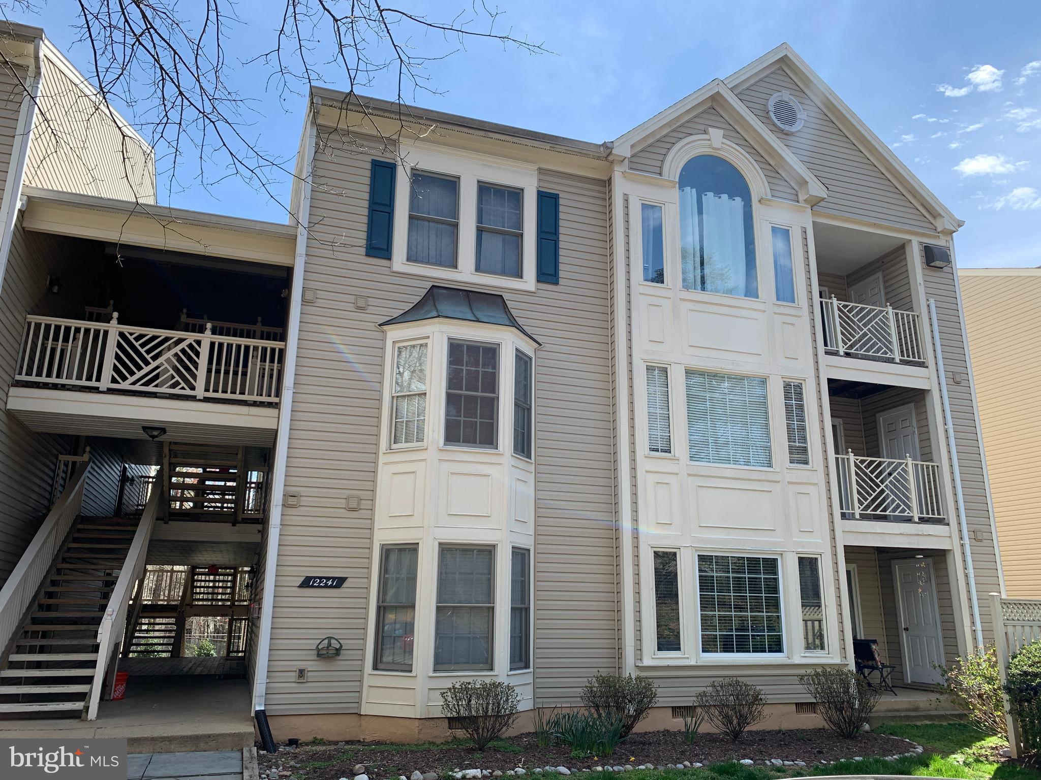 12241 FAIRFIELD HOUSE DR #304B