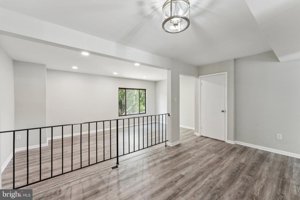 2213 Christy Pl