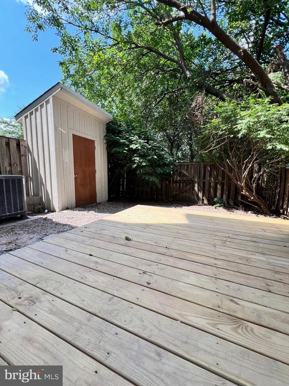2213 Christy Pl