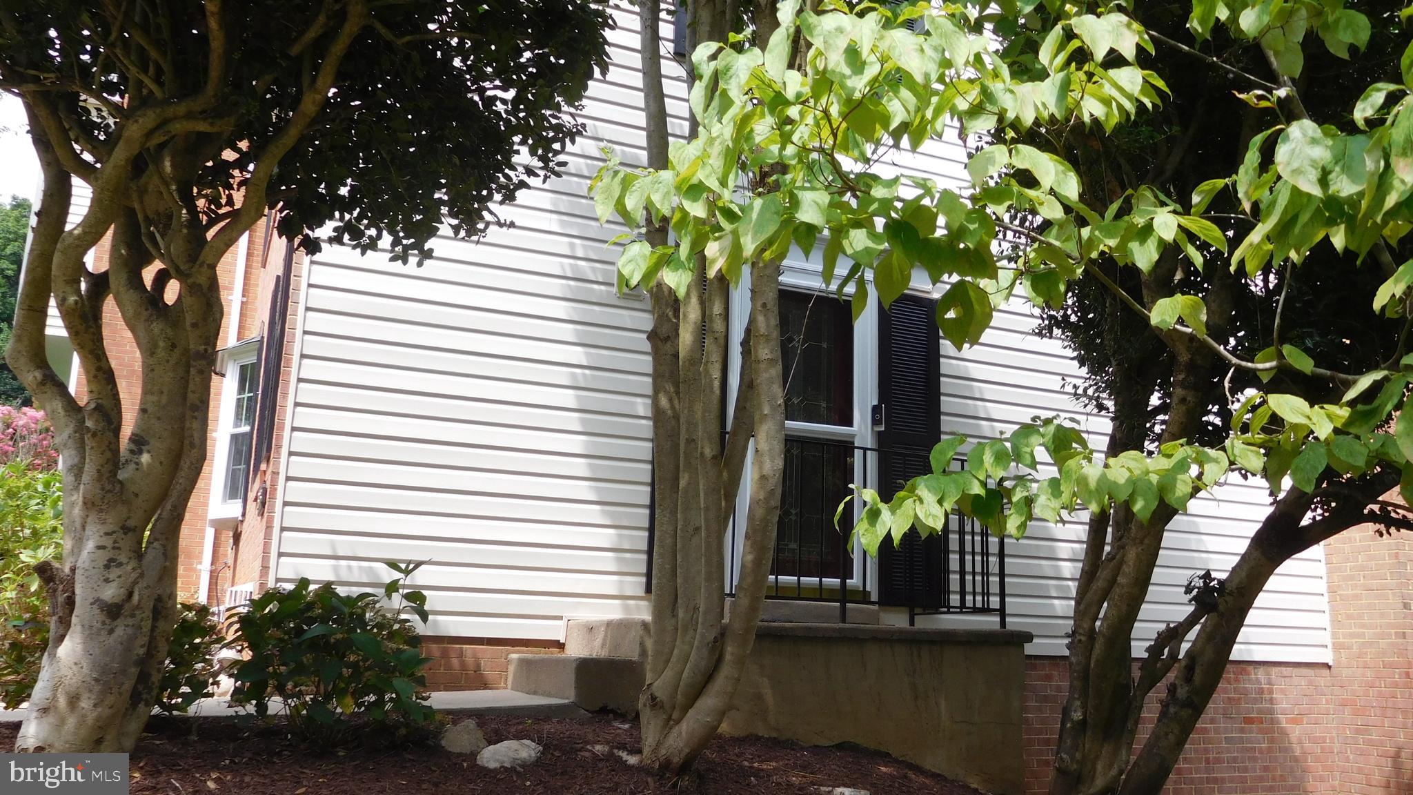 8328 Uxbridge Ct