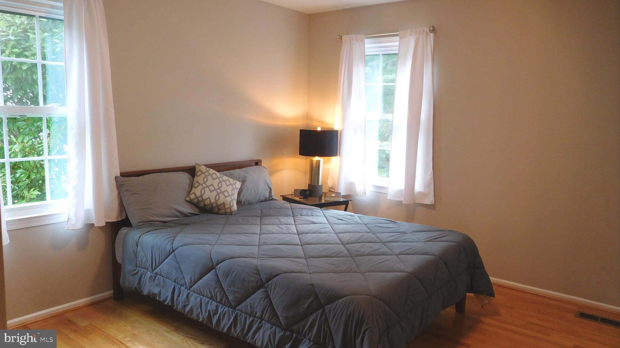 8328 Uxbridge Ct