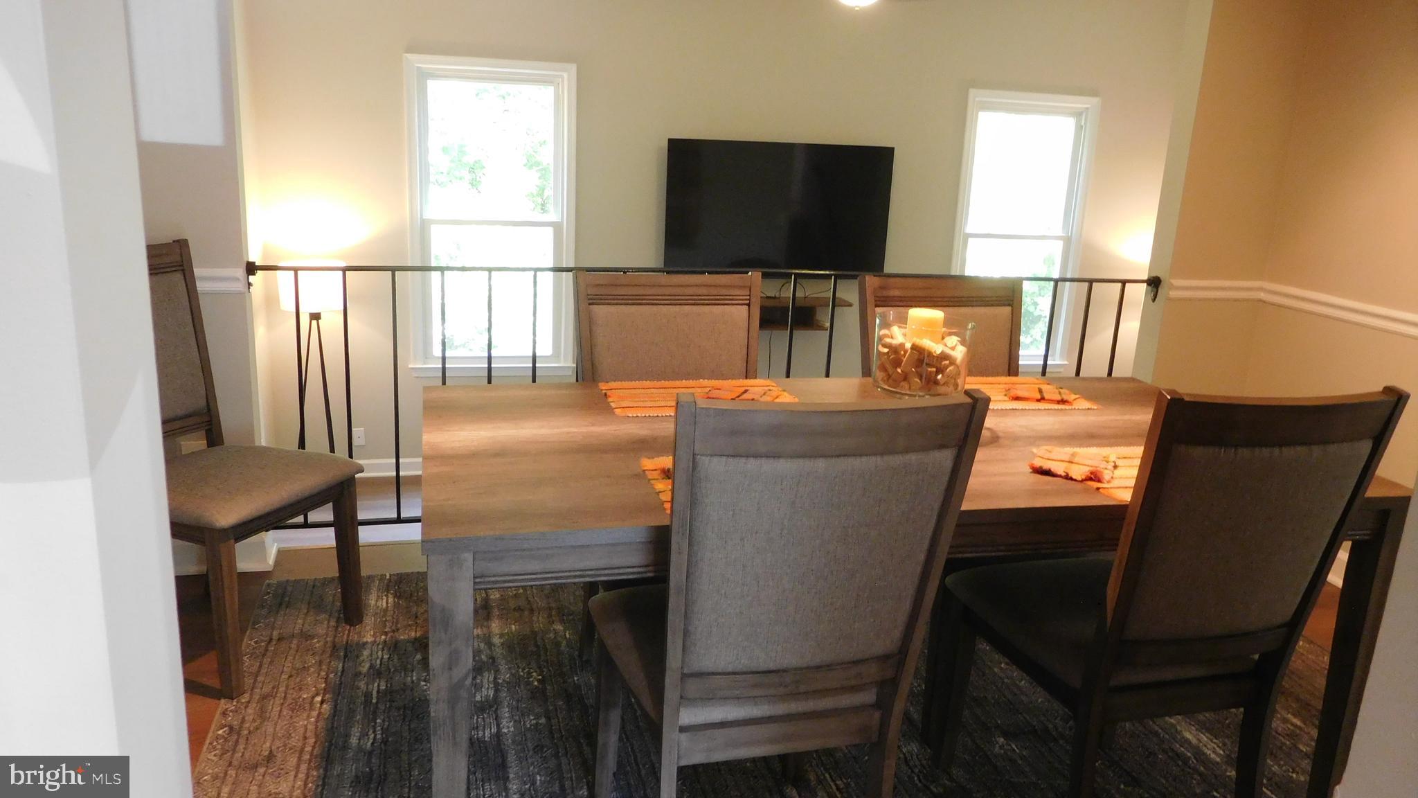 8328 Uxbridge Ct