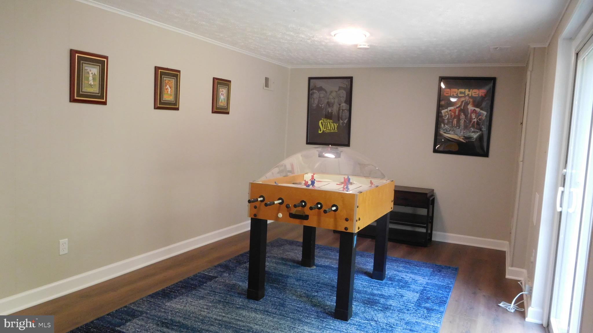 8328 Uxbridge Ct