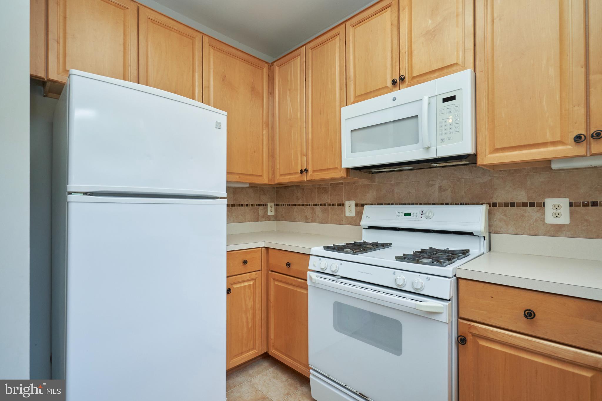 11407-R GATE HILL PL