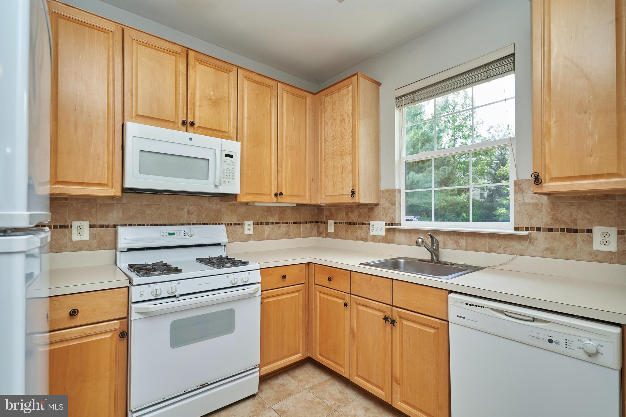 11407-R GATE HILL PL