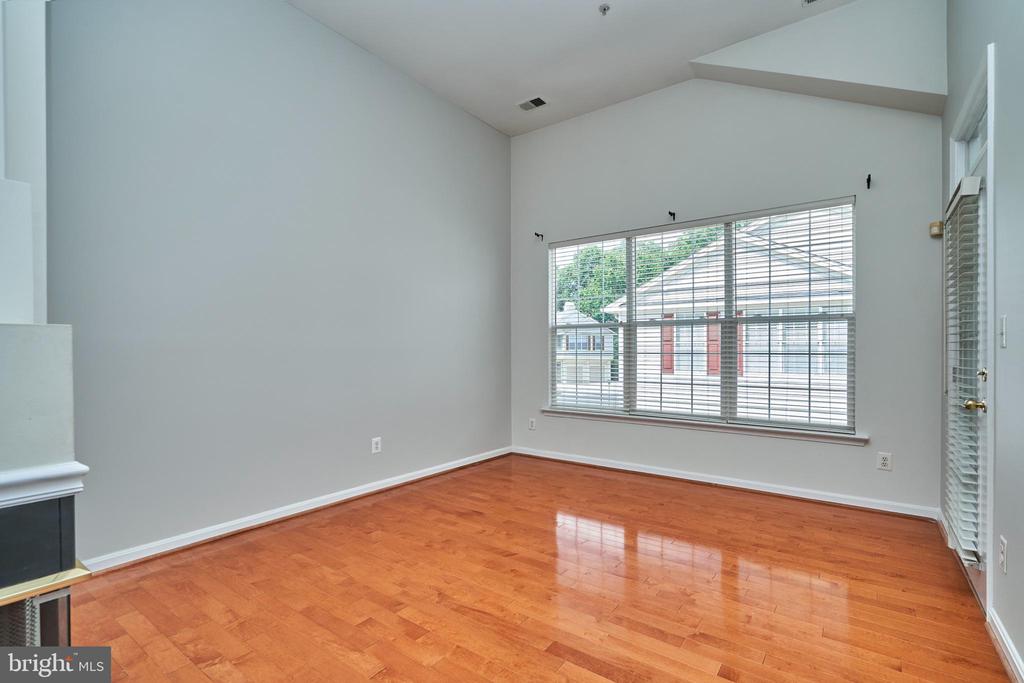 11407-R GATE HILL PL
