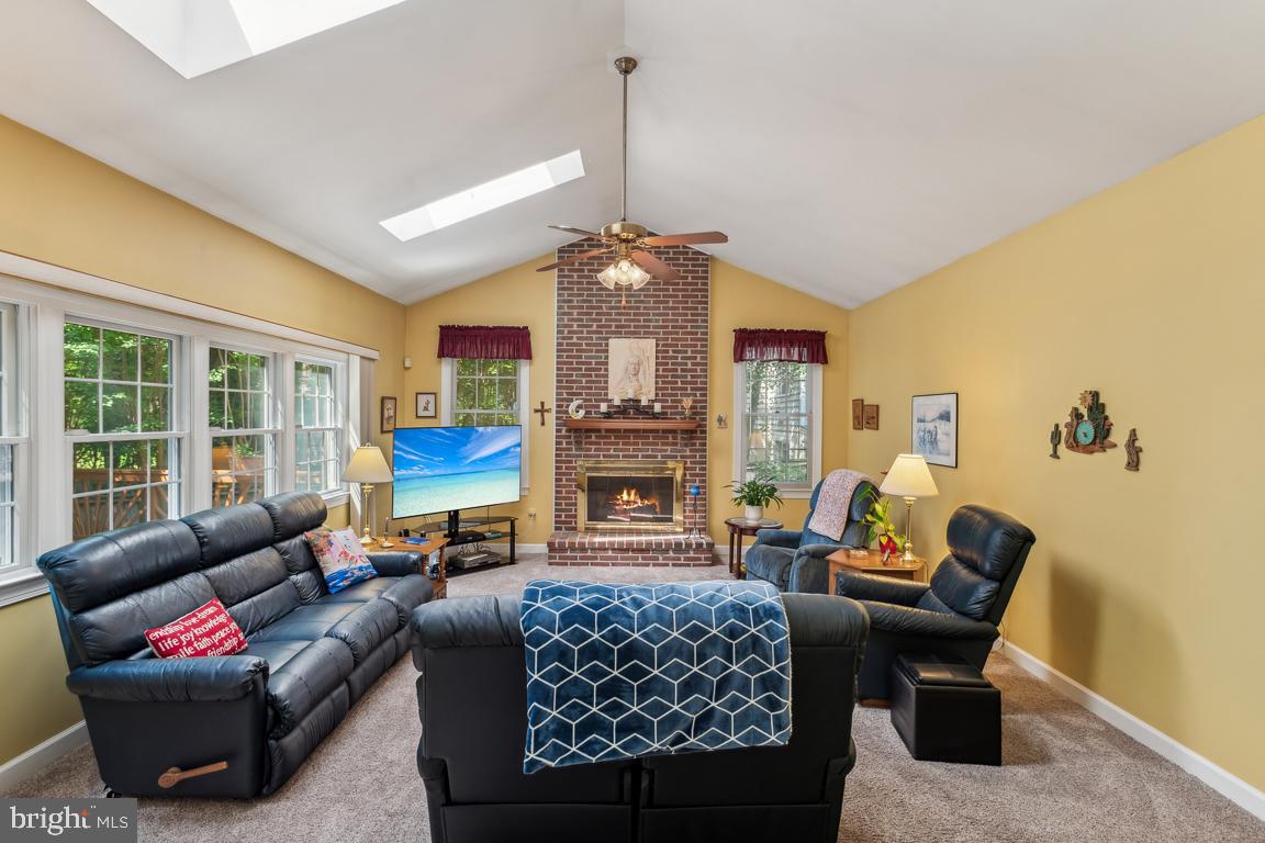 7363 Annandale Ct