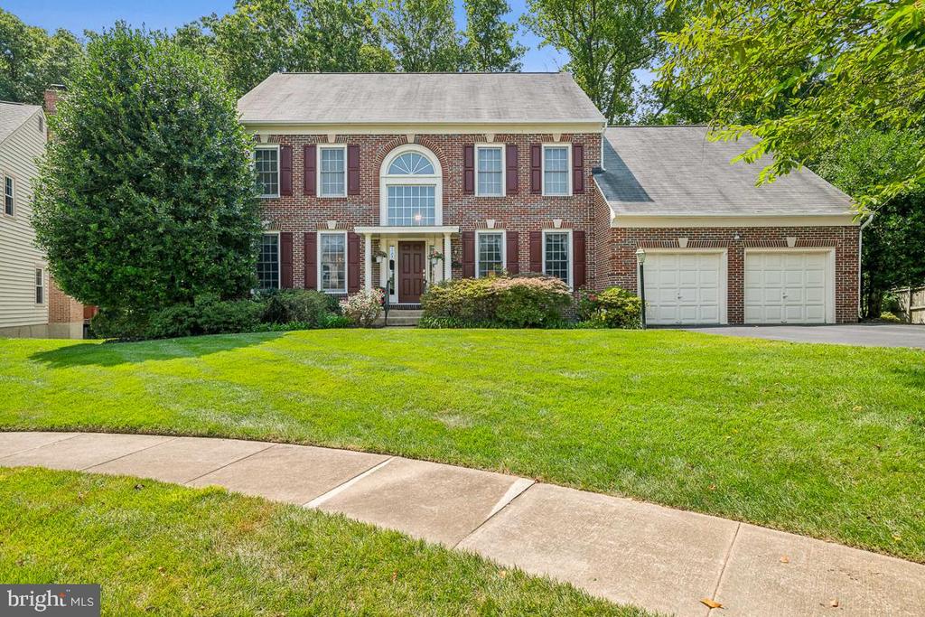 7363 ANNANDALE COURT