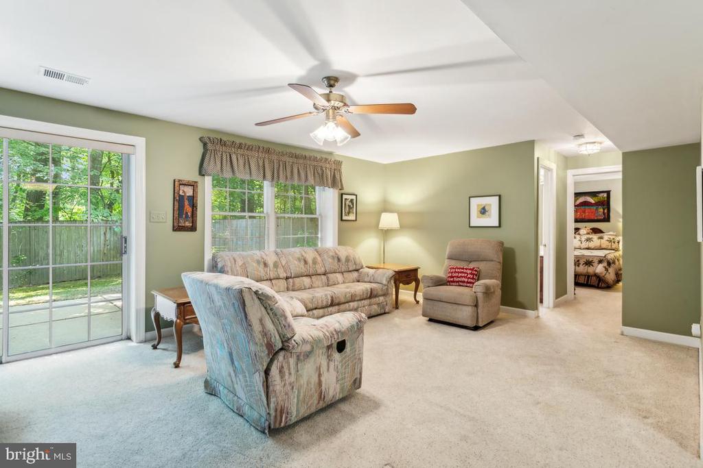 7363 ANNANDALE COURT