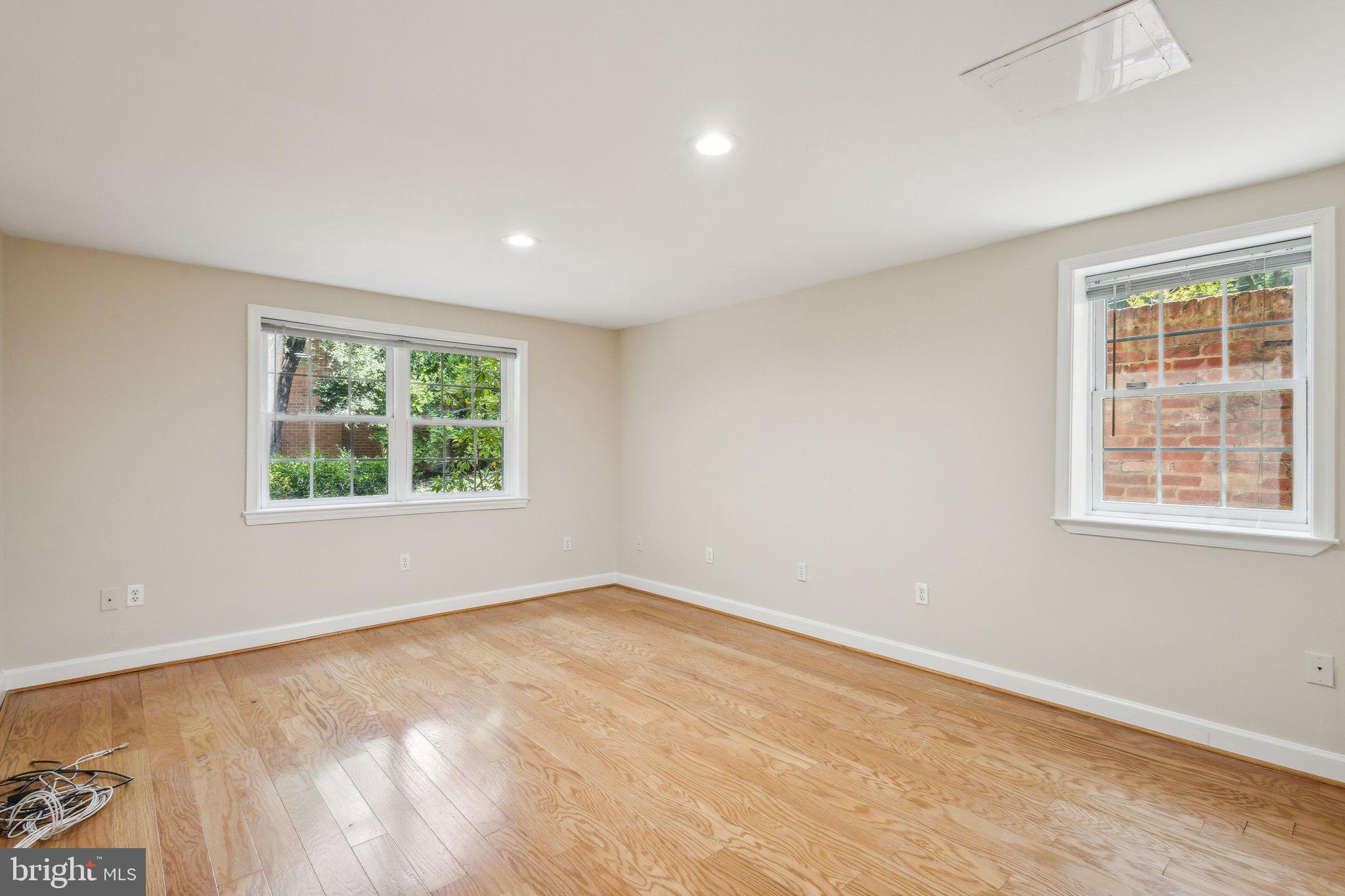 3420 Blair Rd