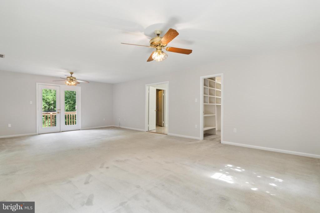 12392 Henderson Rd