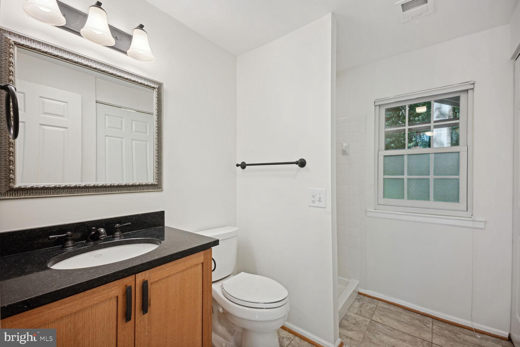 10570 Reeds Landing Cir