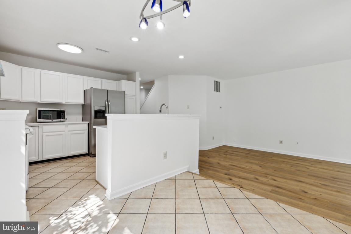 13119 MISTY GLEN LN