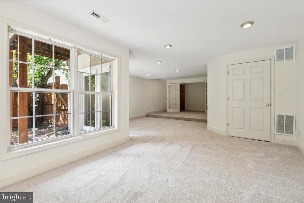 13119 MISTY GLEN LN