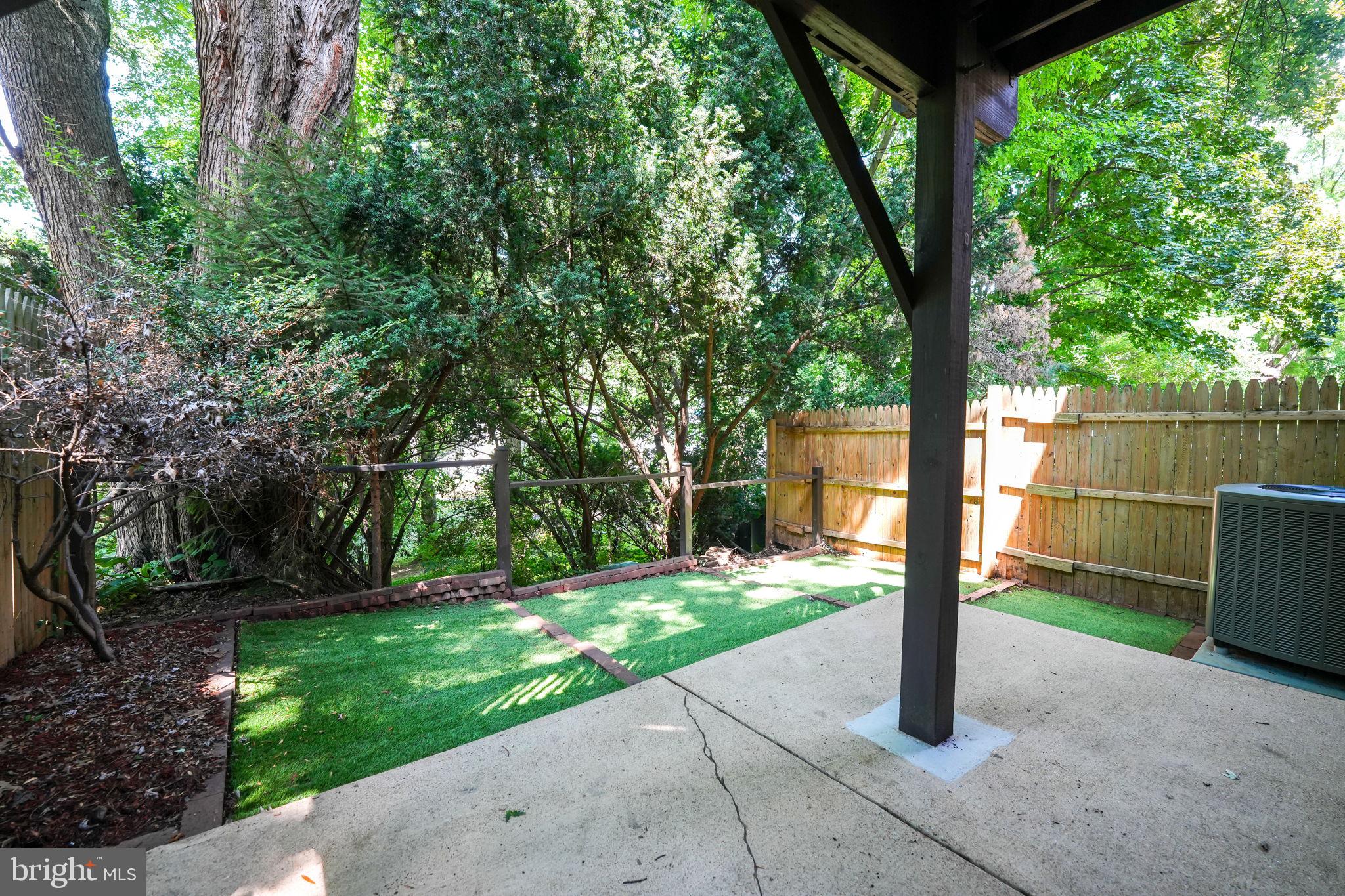 4908 SAUQUOIT LN