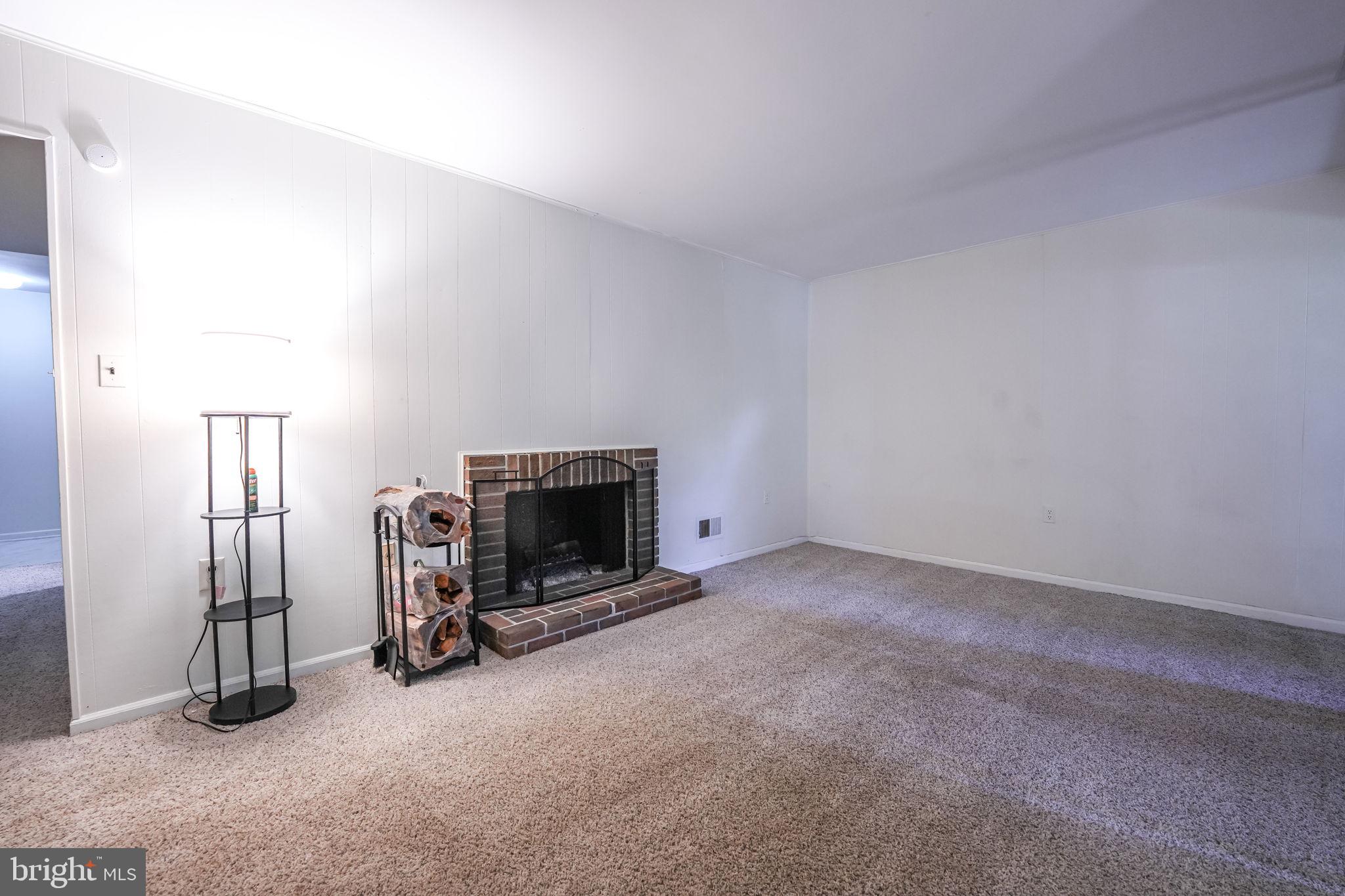 4908 SAUQUOIT LN