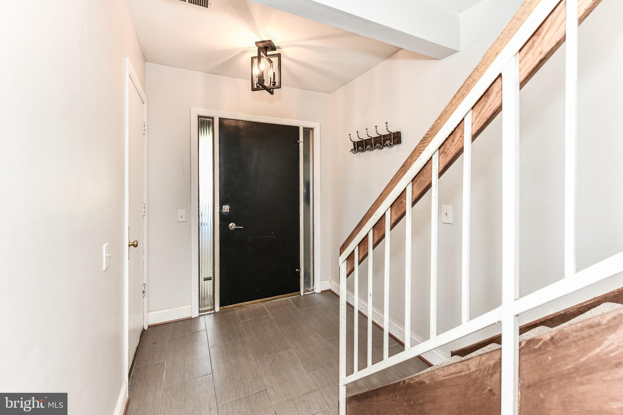 1533 PARK GLEN CT
