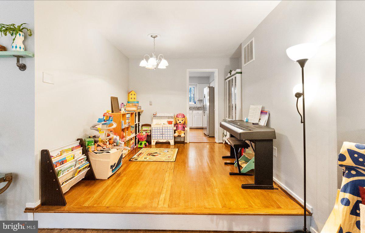 11909 ESCALANTE CT
