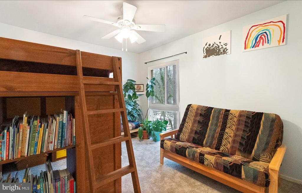 11909 ESCALANTE CT