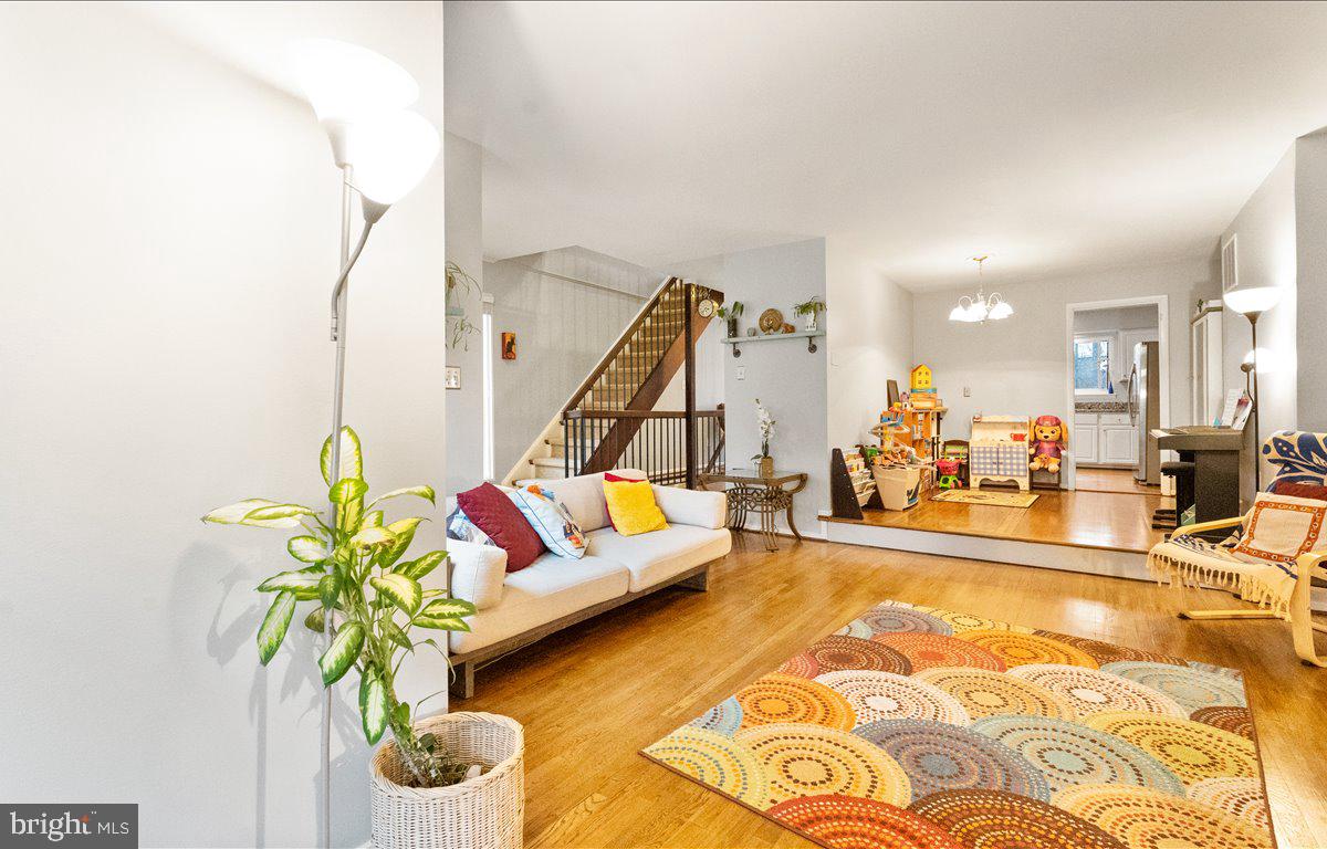 11909 ESCALANTE CT