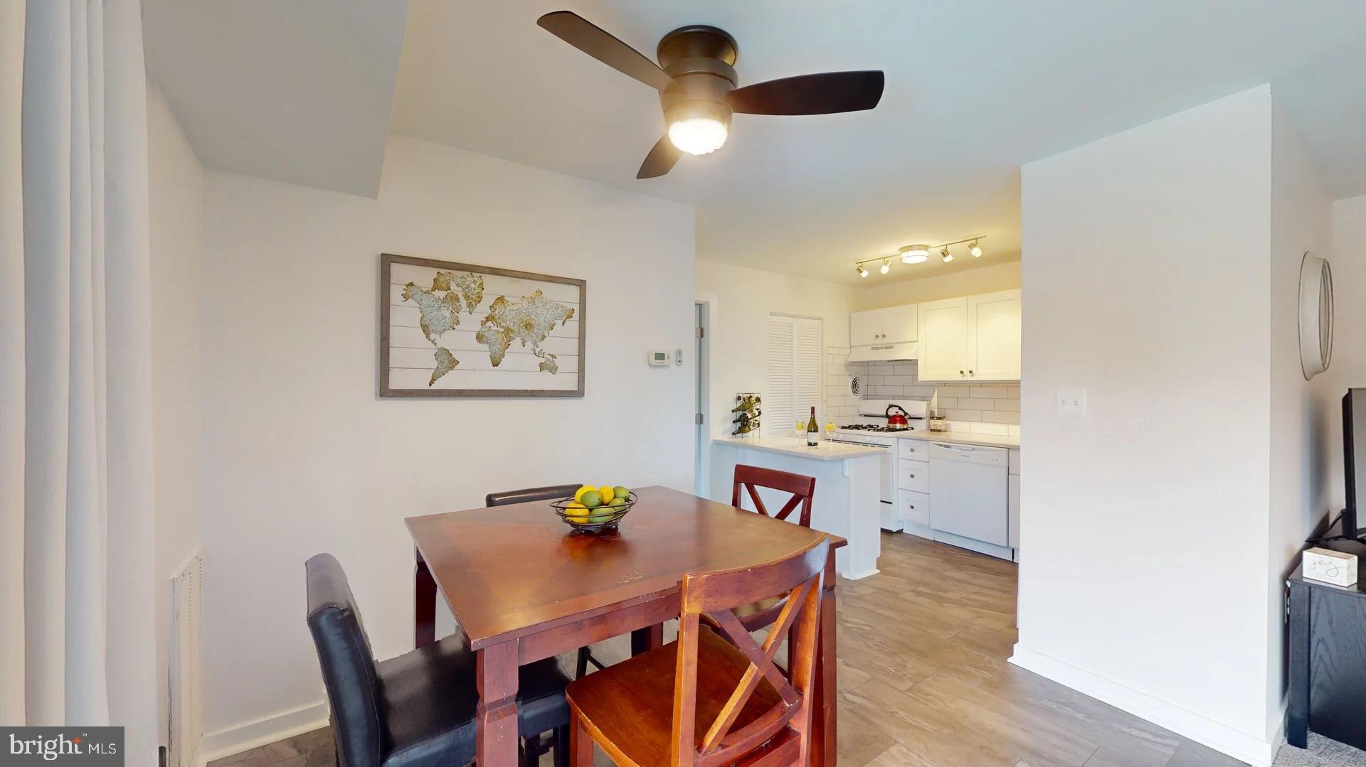 7364 LEE HIGHWAY #203