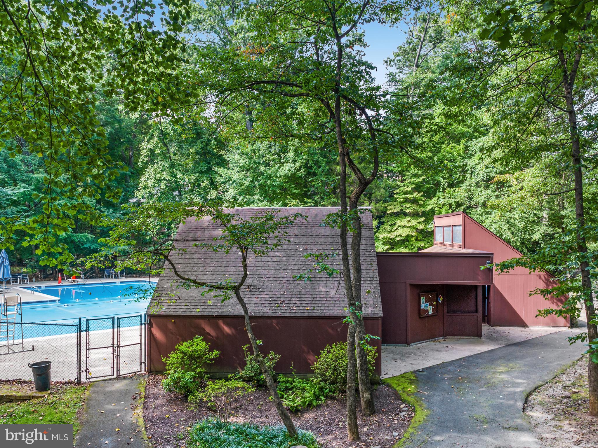 2304 Horseferry Ct
