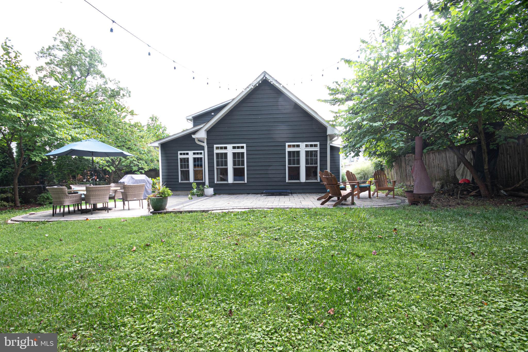 6636 Fisher Ave