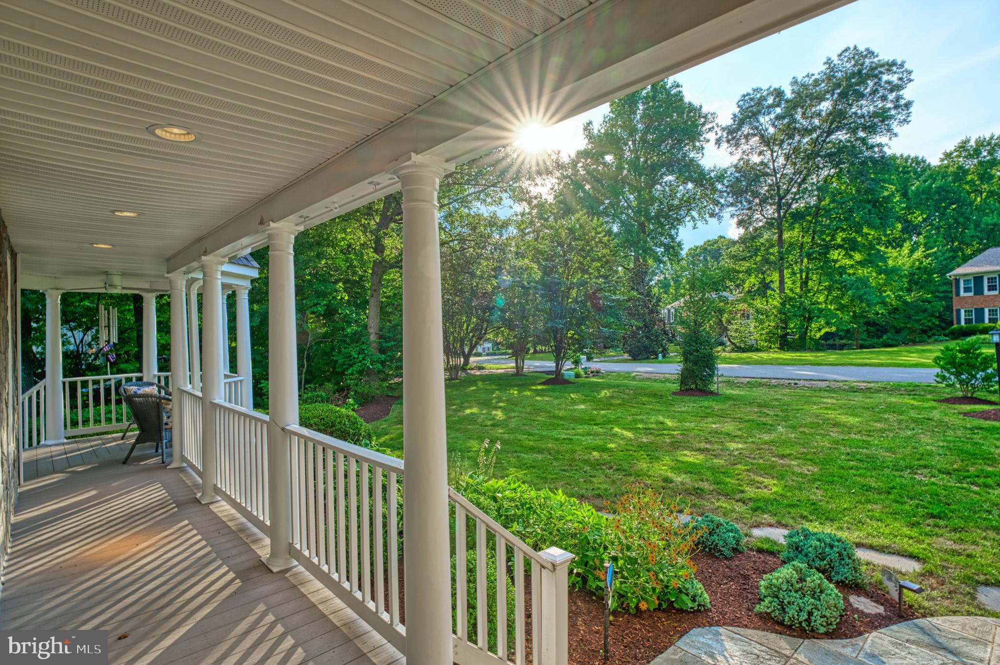 1225 Shaker Dr