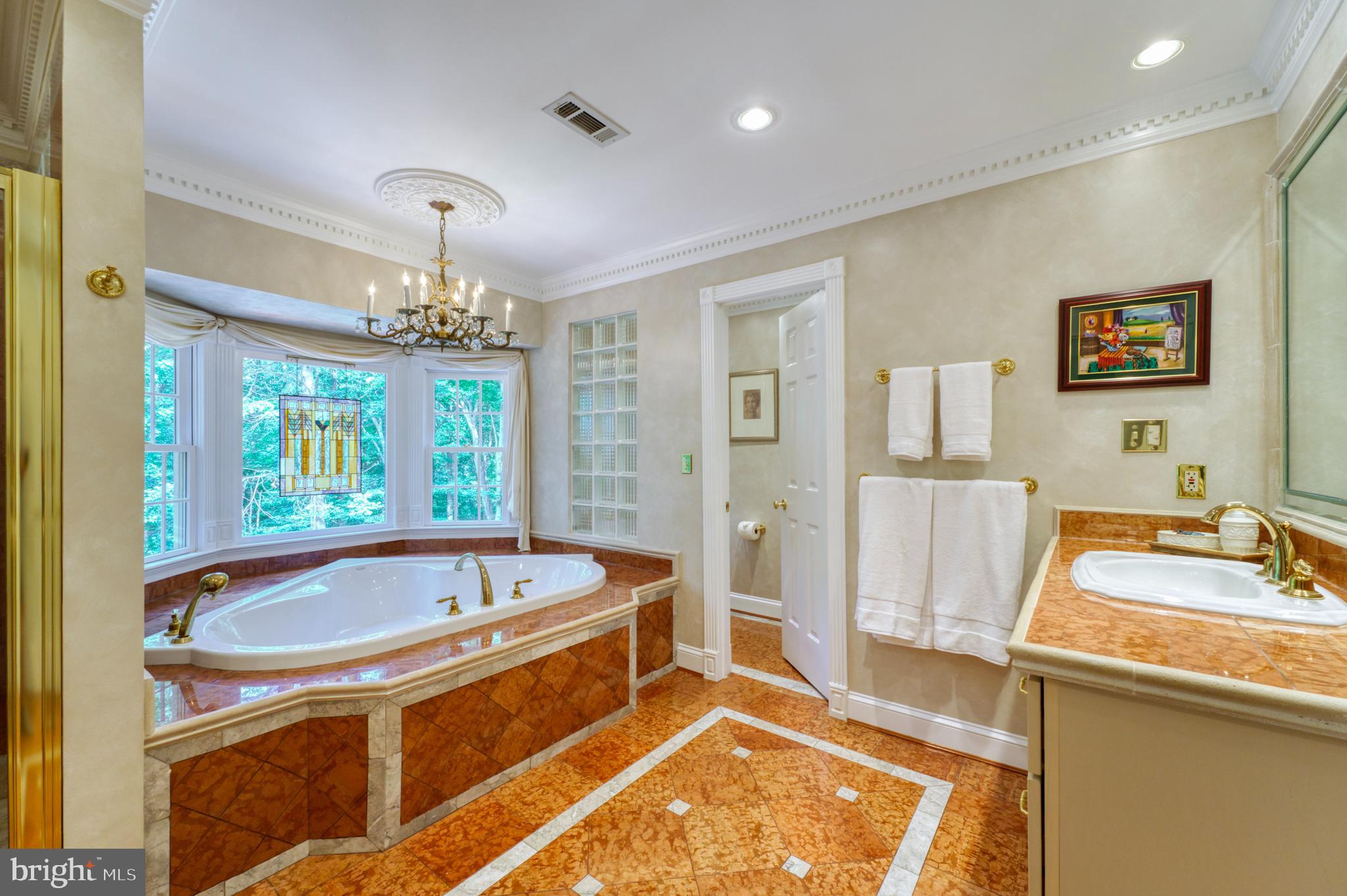 8700 Rustic Oak Ct