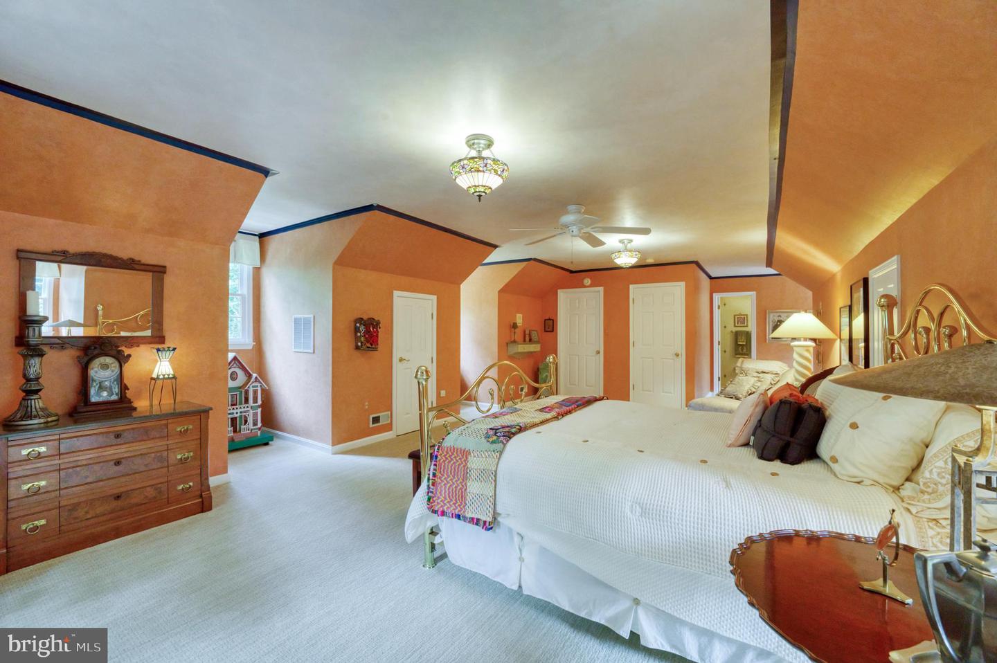 8700 Rustic Oak Ct