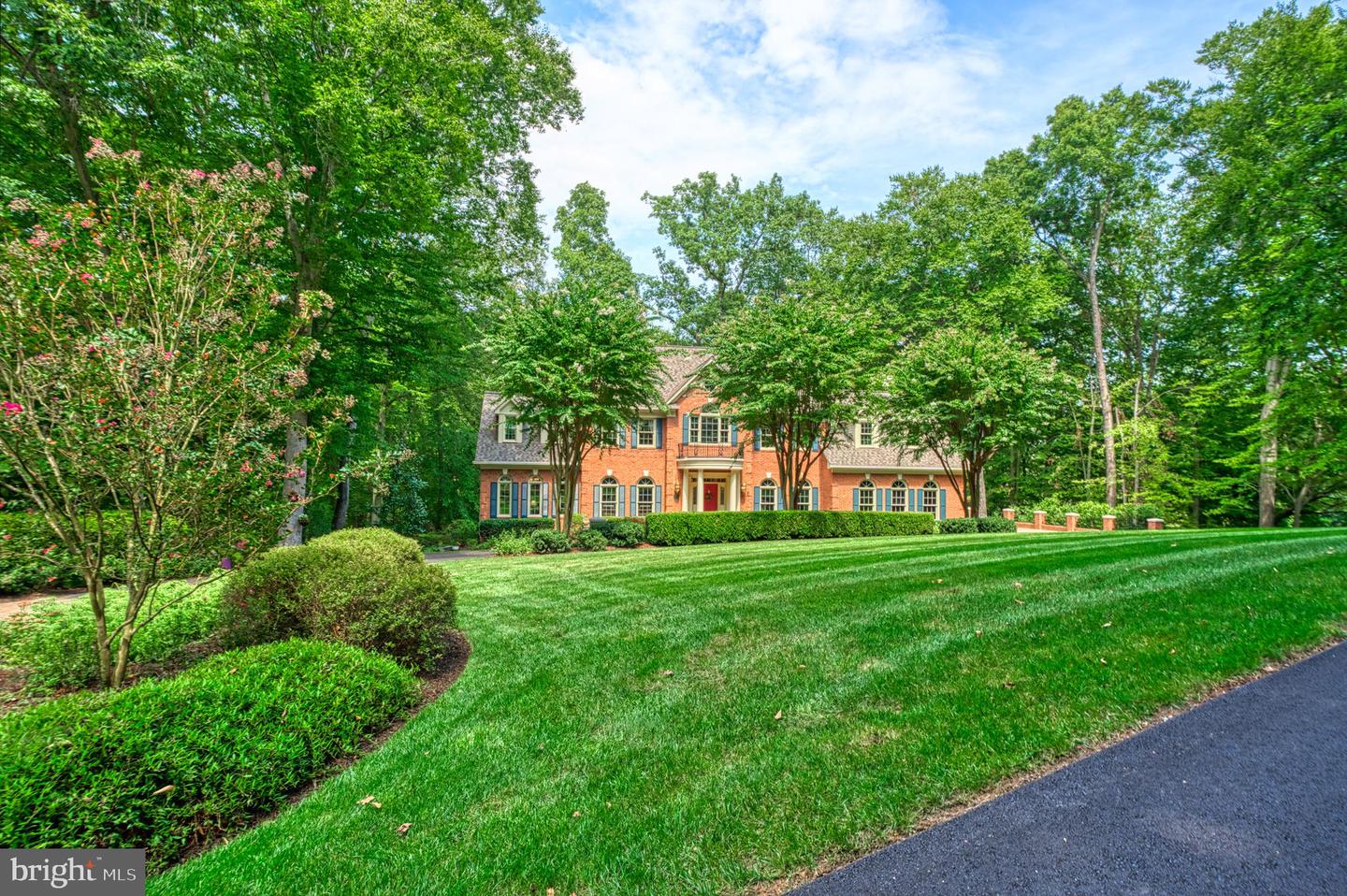 8700 Rustic Oak Ct