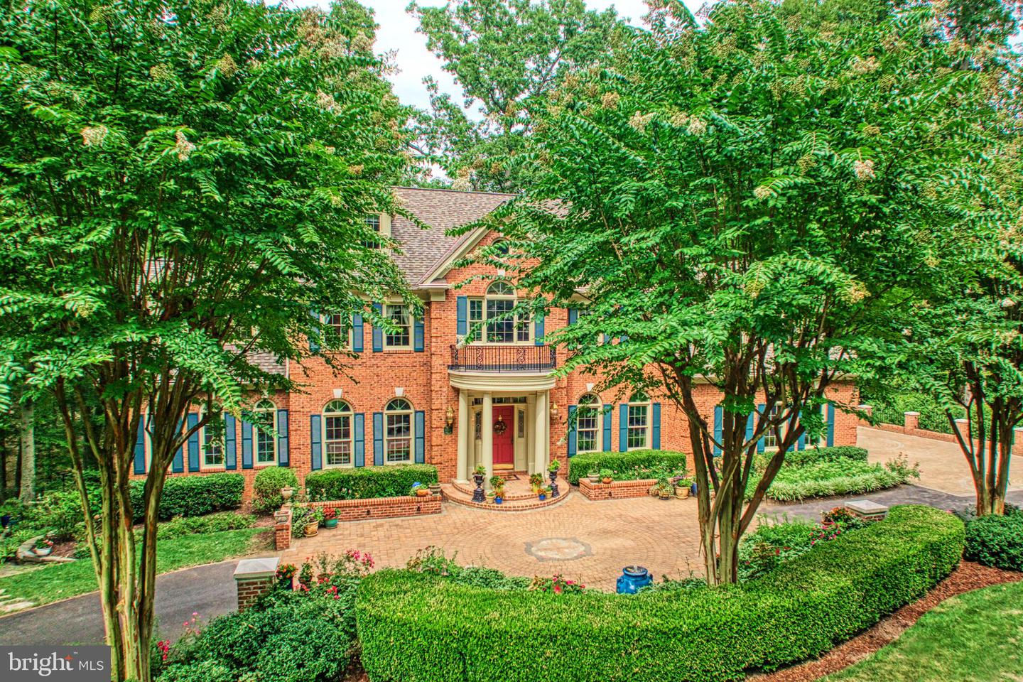8700 Rustic Oak Ct
