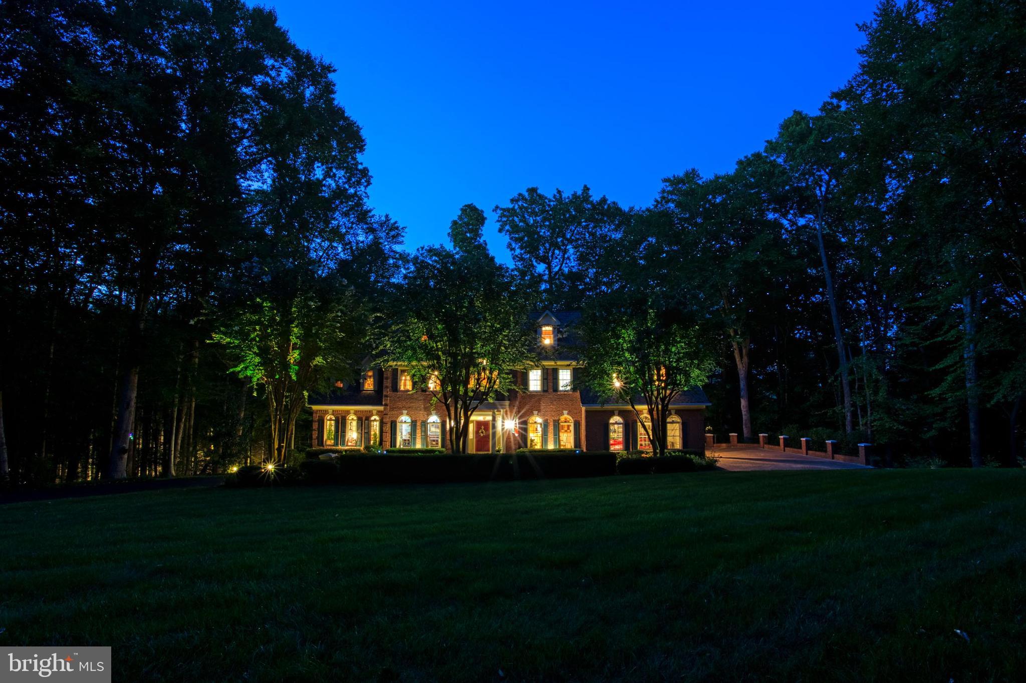 8700 Rustic Oak Ct
