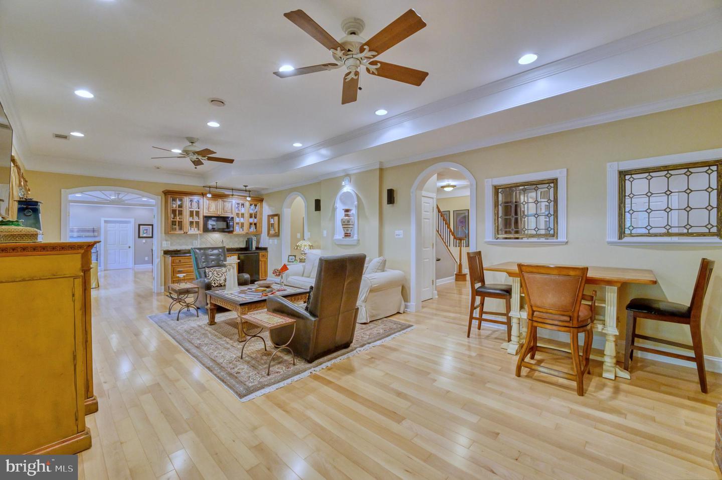 8700 Rustic Oak Ct
