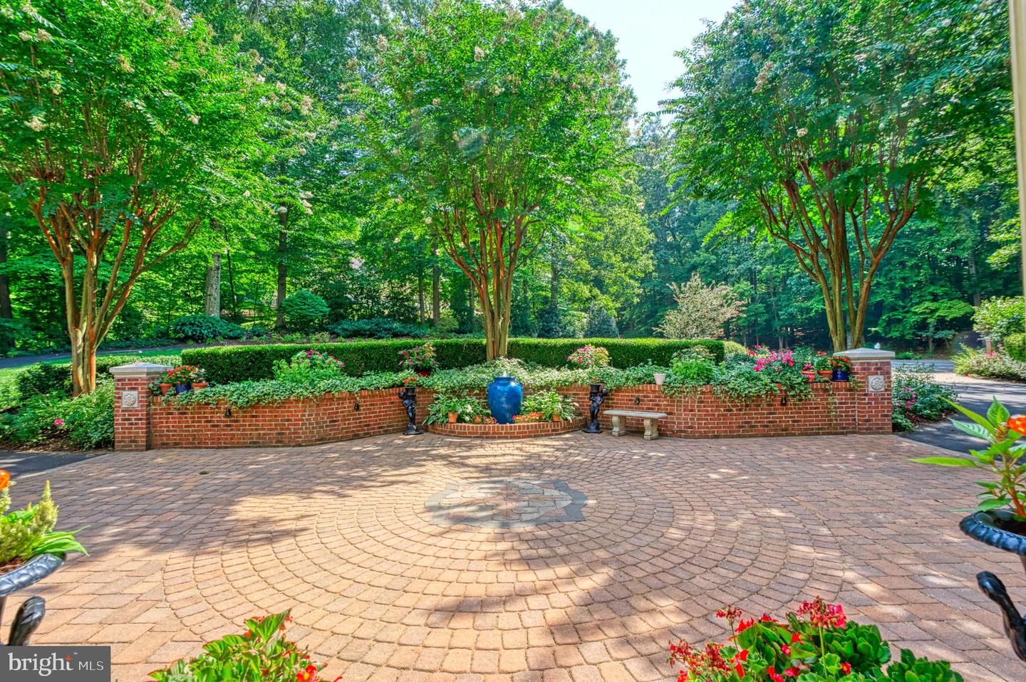 8700 Rustic Oak Ct